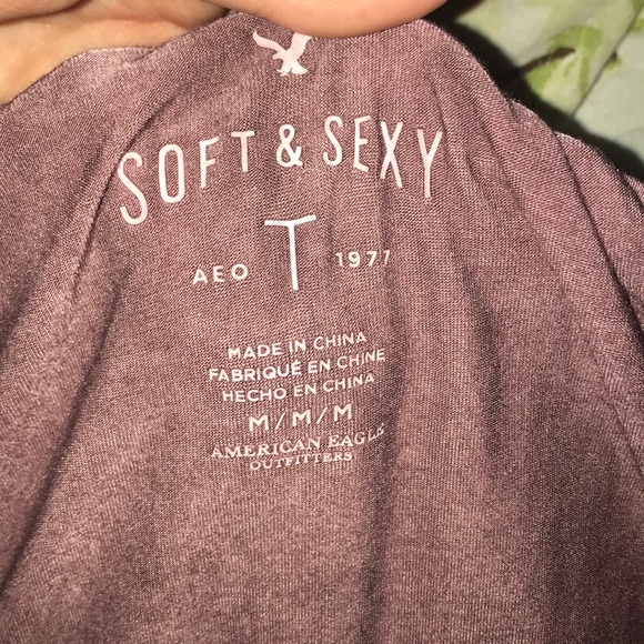 American Eagle off the shoulders shirt - Picture 3 of 3